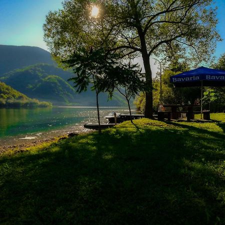 Lake House Krndija Hotel Jajce Buitenkant foto