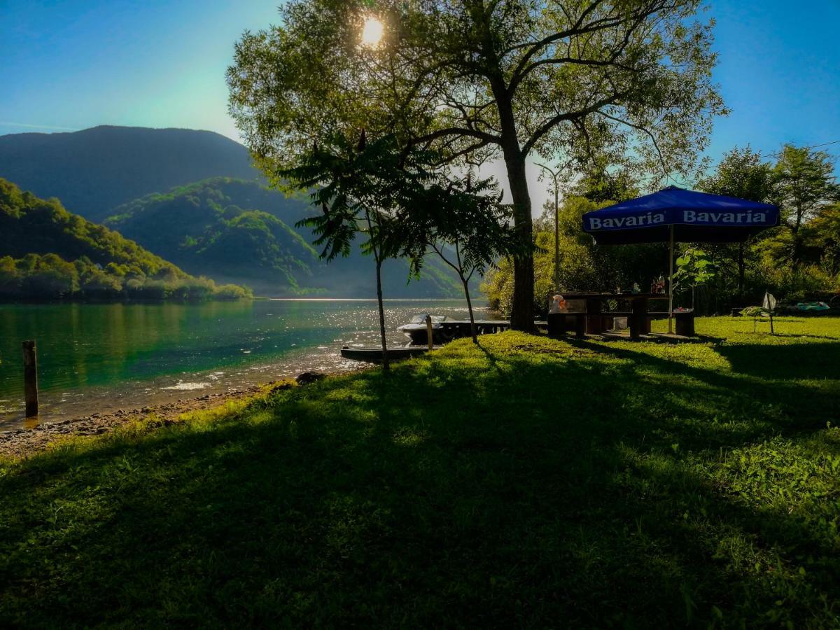 Lake House Krndija Hotel Jajce Buitenkant foto