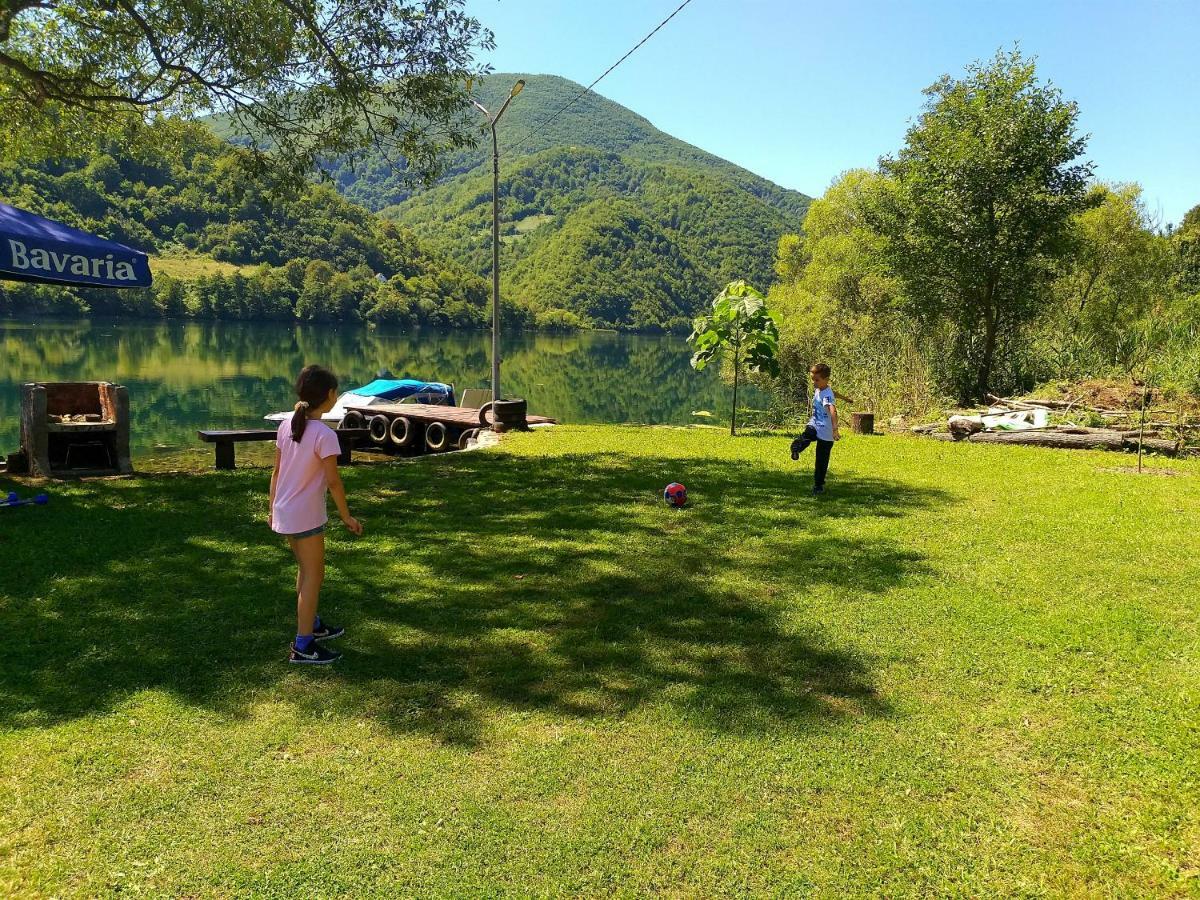 Lake House Krndija Hotel Jajce Buitenkant foto